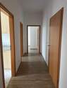 01 Flur - 2 Zimmer Etagenwohnung zur Miete in Plauen