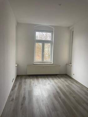 02 Wohnen - 2 Zimmer Etagenwohnung in Plauen