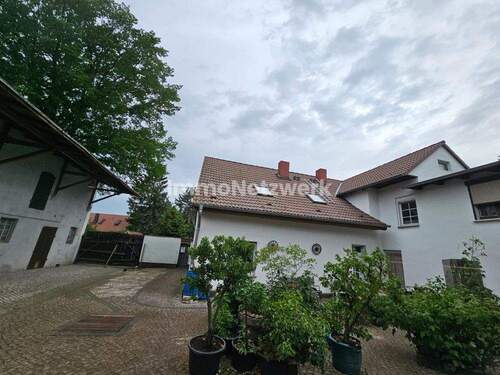 Bild 2 - 6 Zimmer Einfamilienhaus zum Kaufen in Neugattersleben