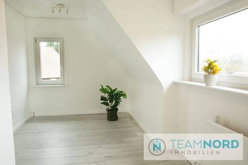 Schlafzimmer - 6 Zimmer Einfamilienhaus in Garstedt