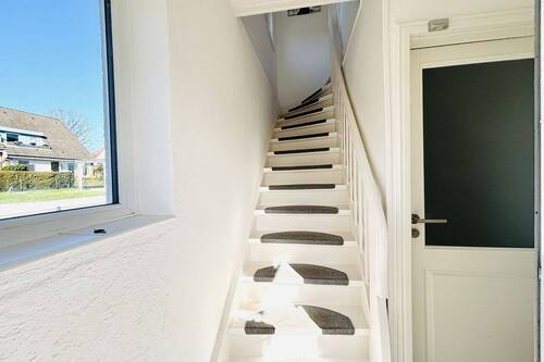 Treppe Haupthaus ins Obergeschoss - 