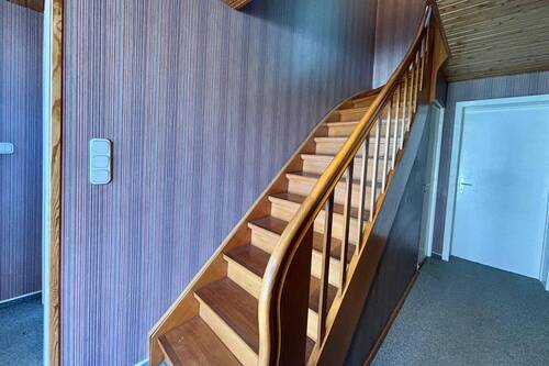 Treppe zu OG Anbau - 
