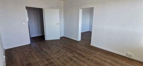 Wohnzimmer - 2 Zimmer Etagenwohnung zur Miete in Viereck