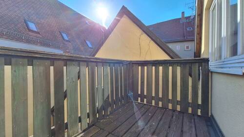 20250512_174001.jpg - 2 Zimmer Etagenwohnung in Kitzingen