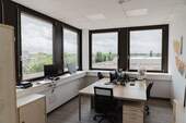 Bild 1 - Flexible Konditionen: Moderne Büros in Köln-Junkersdorf mit eigener Teeküche