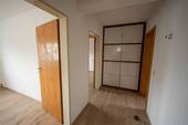 Flur 1. Stock - 