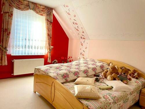 Zimmer 2 im Dachgeschoss - 
