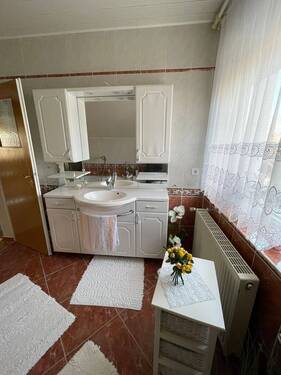 Bad im Dachgeschoss - 