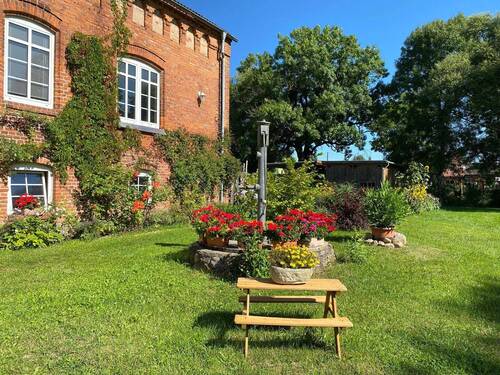 Blumenreiche Dekorationen - 