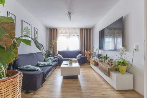 Wohnzimmer - Menden Nähe Fußgängerzone – Wohnung im 2.OG über 2 Etagen (ohne Balkon)