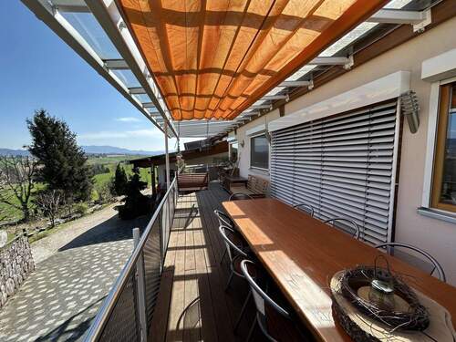 überdachter Balkon - 