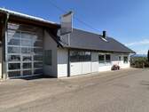 Ansicht Zufahrt und Lagerhalle - 7 Zimmer Mehrfamilienhaus, Wohnhaus zum Kaufen in Freiamt