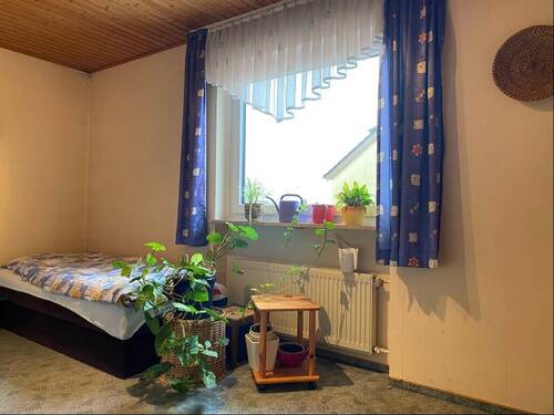 Kinderzimmer oder Büro Wohnung 1 - 