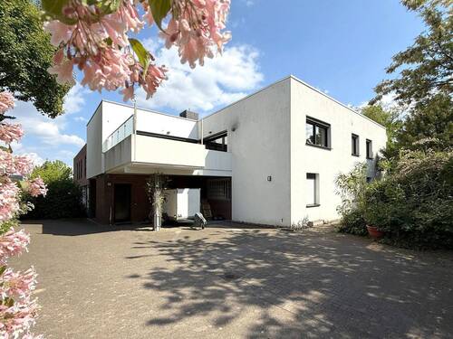 Hausrückseite - Gewerbeobjekt (Büro, Produktion, Verkauf) in Stuhr