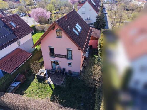 Hausansicht Ostseite - 5 Zimmer Einfamilienhaus zum Kaufen in Neubiberg