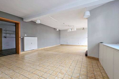 Ladenbereich - 7 Zimmer Gewerbeobjekt (Büro, Produktion, Verkauf) in Raunheim
