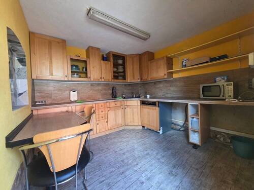 84fa487e-02ca-4d21-8df4-267ebc8cd201.jpg - 