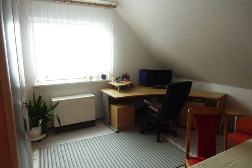 17 Arbeitszimmer im DG.JPG - 