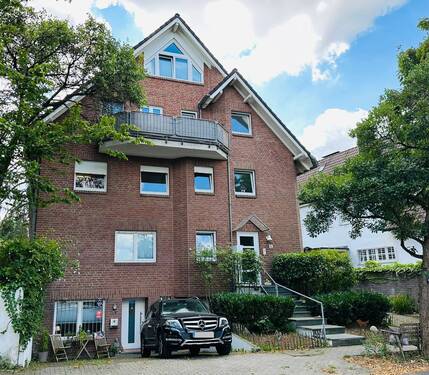 Anischt - Mehrfamilienhaus in Essen-Bredeney