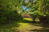 Blick v. Ost nach West zum Haupthaus - 