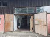 Haupthaus Eingang Atelier mit Zugang Lager/Büro - 