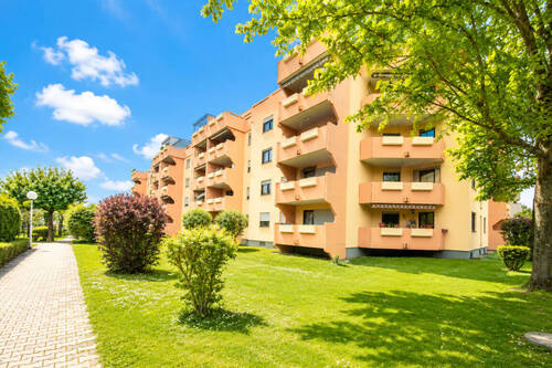 Ansicht - Unverbindliche Visualisierung KI-generiert - Idyllische 2-Zimmerwohnung mit Balkon in Tamm