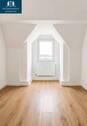 Schlafzimmer mit Erker - 2 Zimmer Etagenwohnung zur Miete in Magdeburg