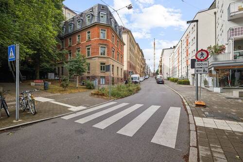 Straßenansicht - 