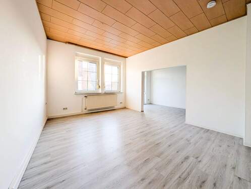 Heller Wohnbereich - 2 Zimmer Etagenwohnung zur Miete in Eilenburg