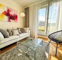 !! Renovierte 2-Zimmerwohnung erwartet Sie in grüner Lage !! + EBK + Smart TV - Berlin Spandau