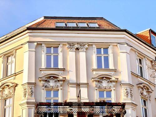 Hausansicht - 4 Zimmer Etagenwohnung in Berlin