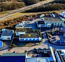 Omnibushalle plus Wohnhaus direkt an der A81 - Gärtringen