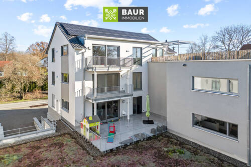 Titelbild - ERSTBEZUG in Mochenwangen - Großzügige 4-Zi.-Wohnung in kleiner Wohneinheit!