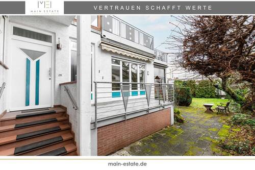 Titelbild - Wohnen mit Charakter: Zweifamilienhaus mit Gartenparadies und Gestaltungsfreiheit in Dreieich