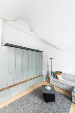 Schlafzimmer / Büro Dachgeschoss - 