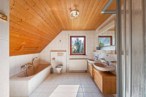 Badezimmer OG - 