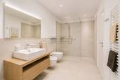 Modernes Badezimmer - 