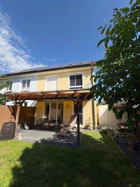 Hausansicht Südseite - 5 Zimmer Doppelhaushälfte in Ingolstadt