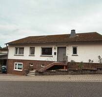 Einfamilienhaus mit Einliegerwohnung & Moselblick - Wohnen mit Blick auf Burg Thurant - Löf Kattenes