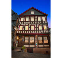 **Traditionshaus Grimmelshausen Hotel in der Barbarossastadt Gelnhausen**