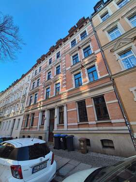 Hausansicht - Mehrfamilienhaus, Wohnhaus in Halle (Saale) zum Kaufen