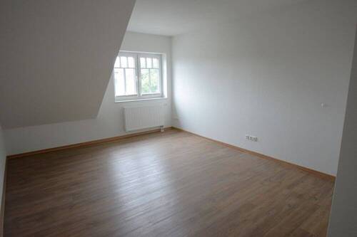 Zimmer 3 - 
