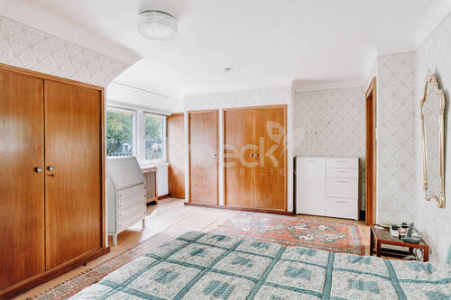 Schlafzimmer II mit Zugang zum Bad - 