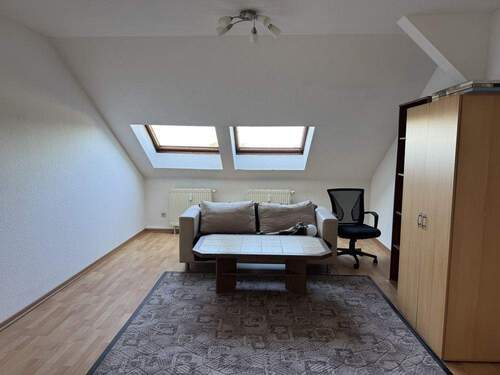 Wohnzimmer - Etagenwohnung mit 55,00 m&sup2; in Wurzen zum Kaufen