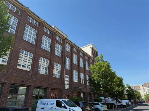 Hintere Frontansicht3 - Büro mit 438,00 m&sup2; in Berlin zur Miete