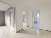 Flur - 2 Zimmer-Wohnung in Lindenhof zu verkaufen
