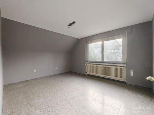 Zimmer 1 - 2 Zimmer Etagenwohnung zum Kaufen in Oberndorf am Neckar