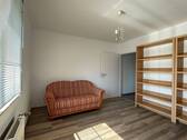 Wohnzimmer Einlieger Bild 2 - 