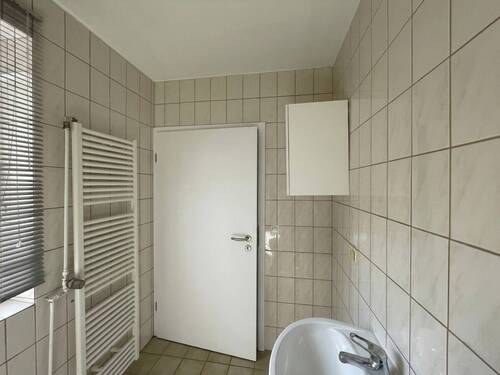 Bad Einliegerwohnung Bild 1 - 