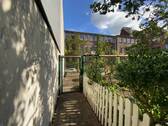 Zugang zum PKW-Stellplatz - 